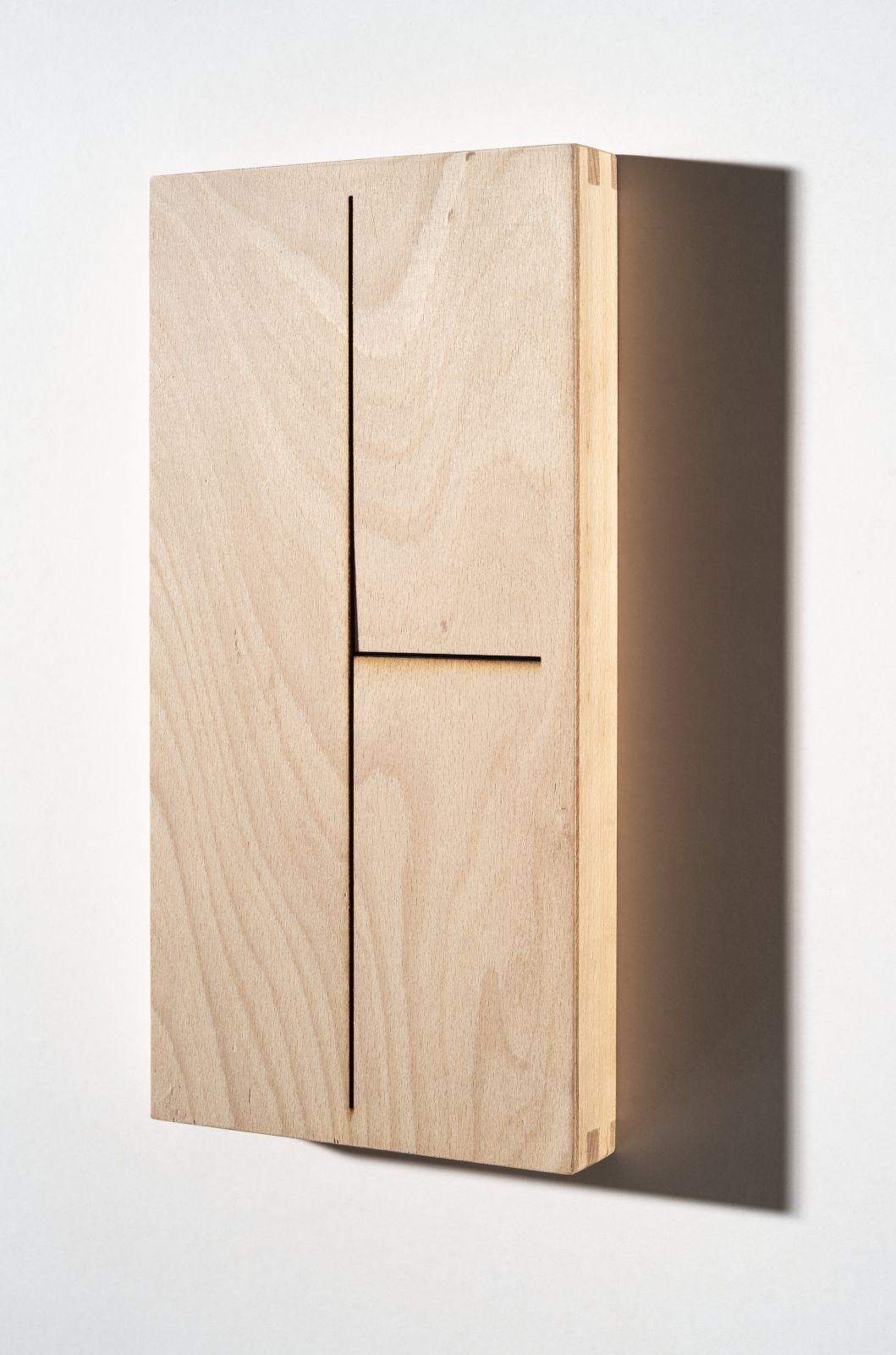 Riki Mijling, LC-IA, 2017, Holz, 30 x 15 x 3 cm